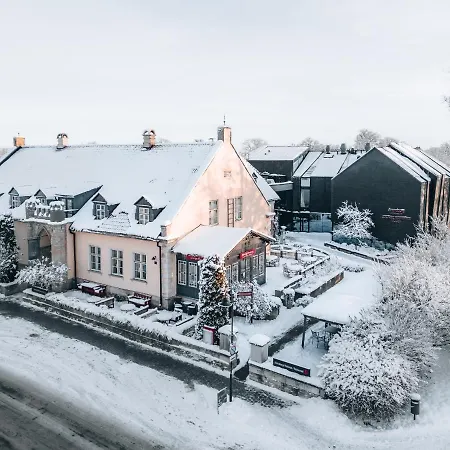 Arensburg Boutique & Kuressaari