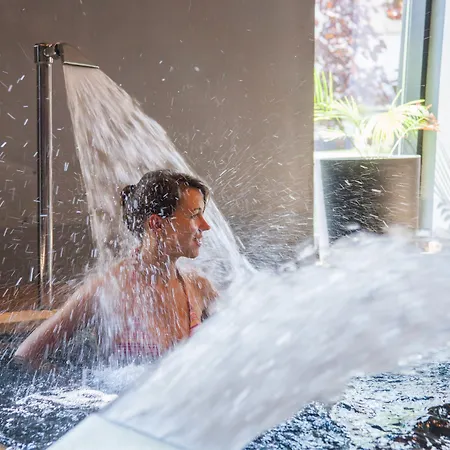 Arensburg Boutique & Hotel 4*