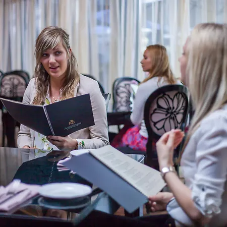 Arensburg Boutique & 4* Kuressaare