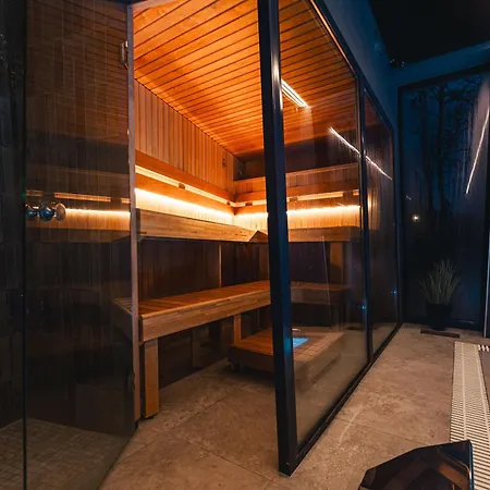 Arensburg Boutique &