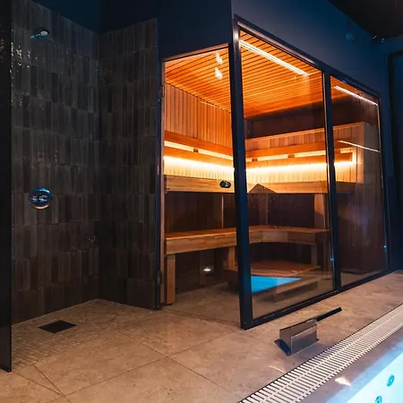 Arensburg Boutique &