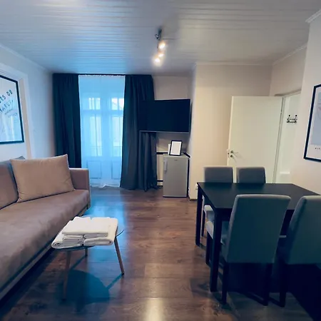 Arensburg Boutique & Ξενοδοχείο