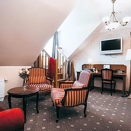 Arensburg Boutique & 4* Kuressaare