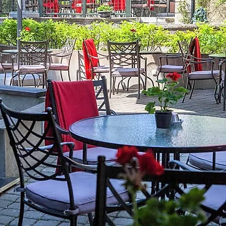 Отель Arensburg Boutique & Курессааре