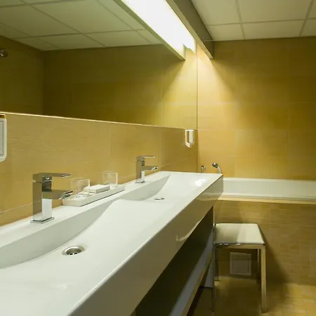 Arensburg Boutique &