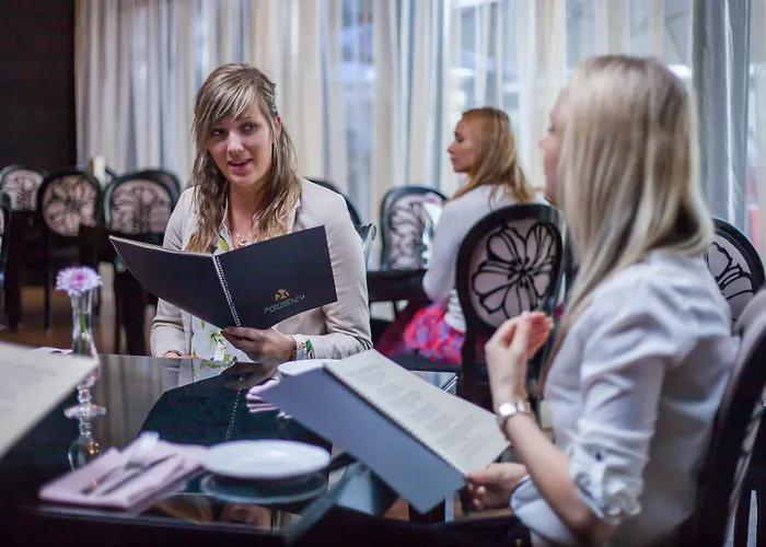 Arensburg Boutique & 4* Kuressaare