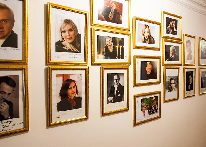 Arensburg Boutique & 4*