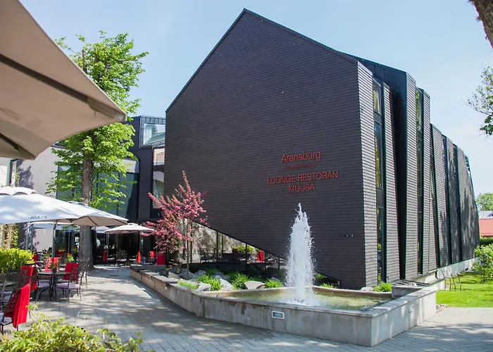 Arensburg Boutique & Hotel 4*