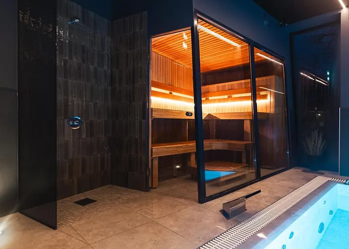 Arensburg Boutique &